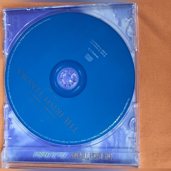 The Irish Tenors in Belfast audio music CD EUC - Picture 3 of 3